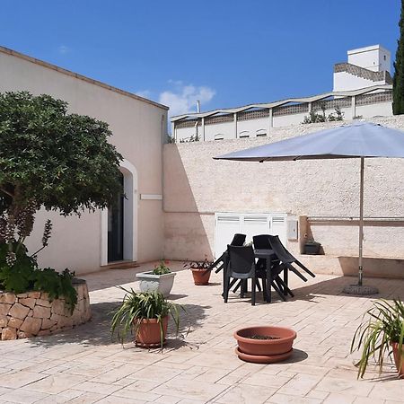 Villa I Due Carrubi Ostuni Exterior foto